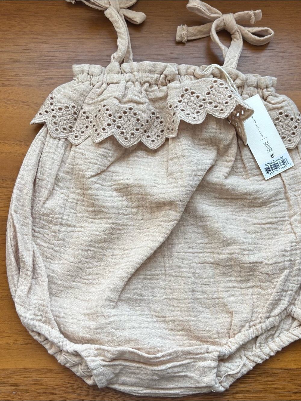 Rylee + Cru ecru Crochet-Trim Muslin Romper - Picture 2 of 4